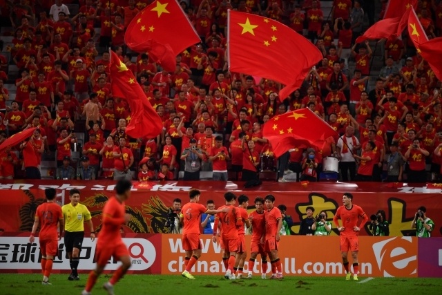 队员表现出色,助力国家队晋级世界杯赛 队员表现出色,助力国家队晋级世界杯赛